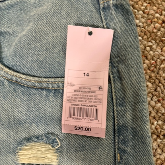 Wild Fable NWT Women 14 Short Bermuda High Rise Distressed - Picture 3 of 6